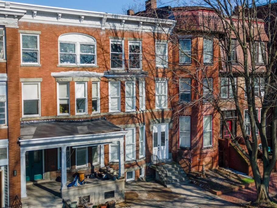 Flats On Front - Riverfront Gem Fast Wi-Fi 3F Harrisburg Exterior foto